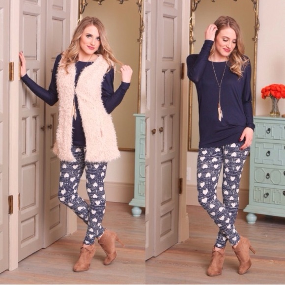 🌻FINAL PRICE🌻 Hearts Desire' Soft Leggings - Picture 4 of 9